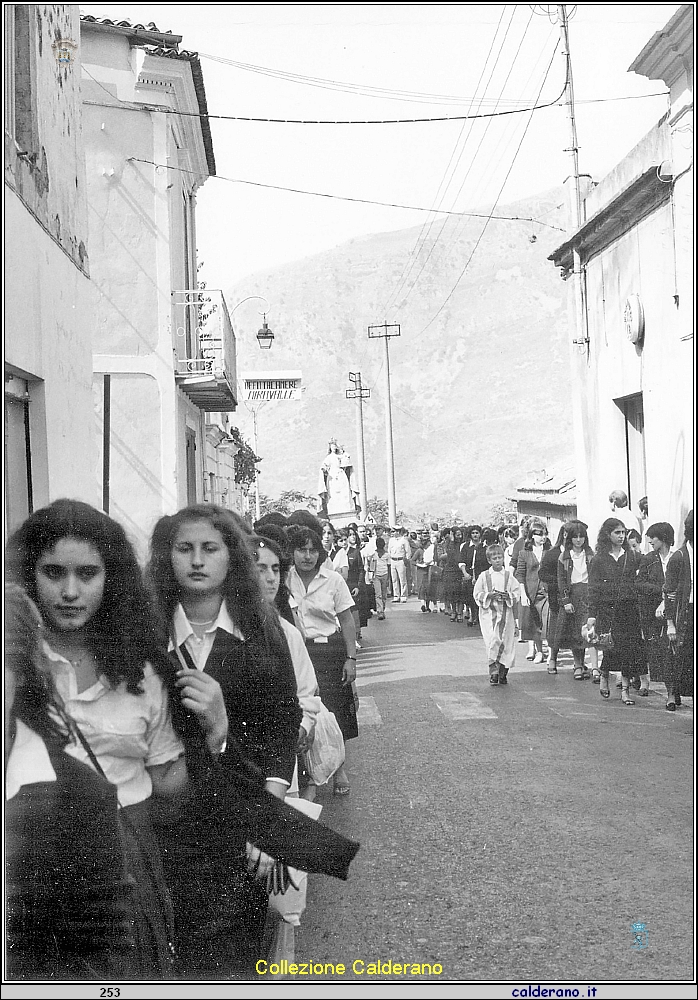 Festa della Madonna del Rosario domenica ca 04 ottobre 1981 20.jpg