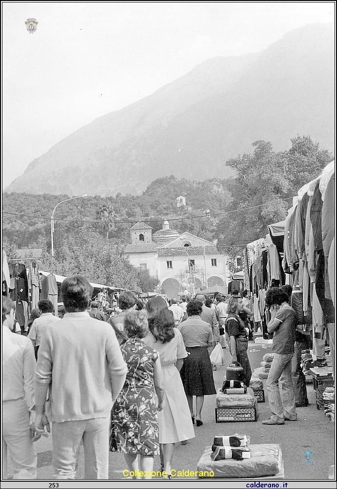 Festa della Madonna del Rosario domenica ca 04 ottobre 1981 39.jpg
