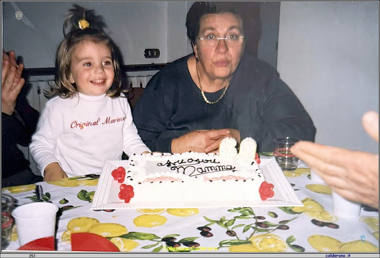 Mariasole Liberatore con la Nonna Eliana Carluccio.jpg