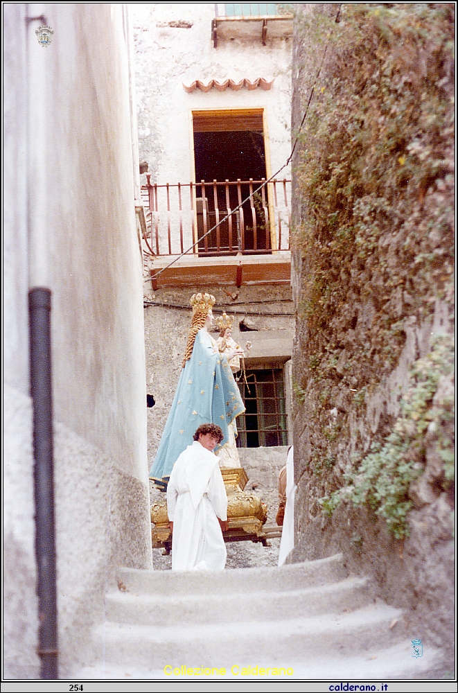 Festa della Madonna del Rosario domenica 04 ottobre 1981 15.jpg