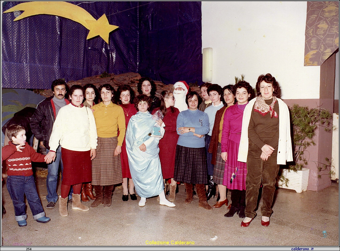 Preparativi per il Natale al Collegio Scuola di Fiumicello - 1983 2.jpeg