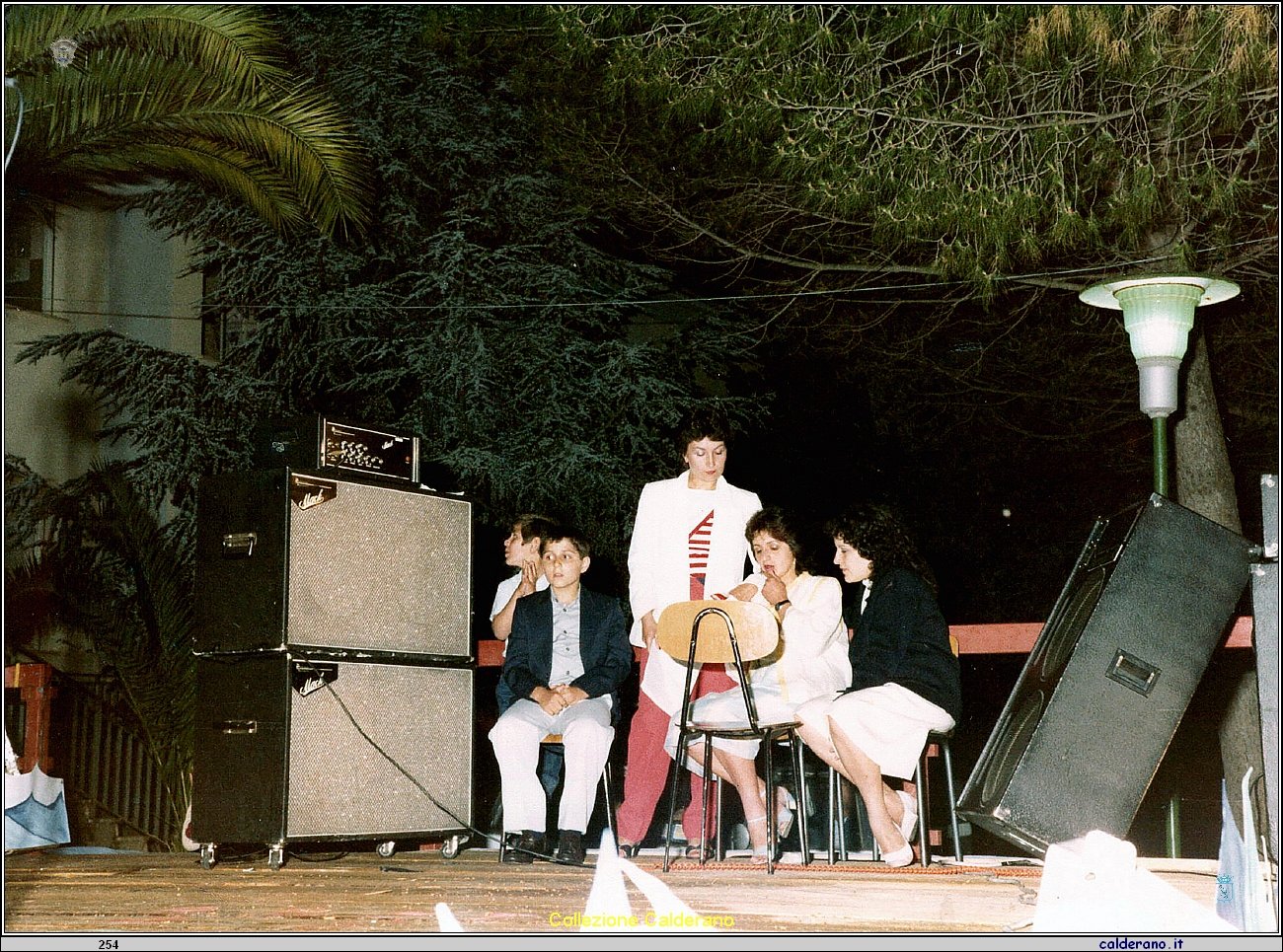 Rassegna canora alla Colonia di Fiumicello il 12-06-1983 1 con Elda Di Tomaso, Tarcisia Brando e Rosa Di Trani.jpeg