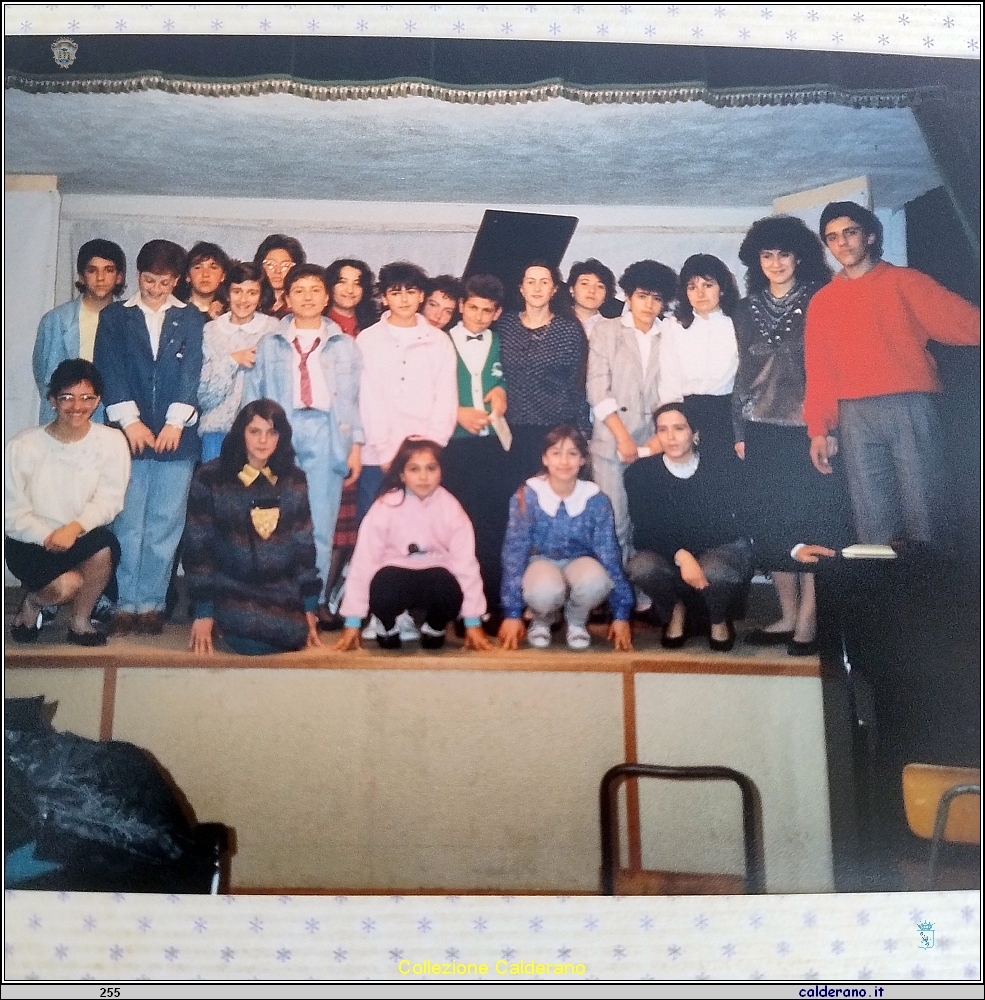 Allievi della Scuola Santina de Carolis di Marirosa Schettino.jpg
