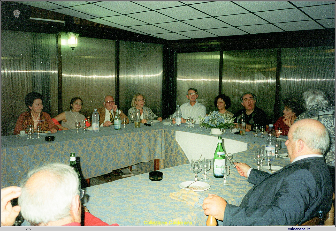 Cena dei nati nel 1941 - 03-11-2002 1.jpeg