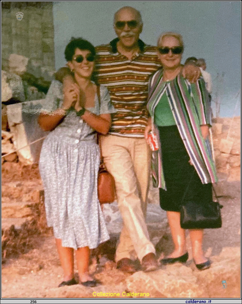 Valentina Pace con il Papa' e la Mamma.JPG