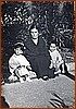 Caterina, nonna Marina e Tonino Chiappetta a Napoli 1955.jpg