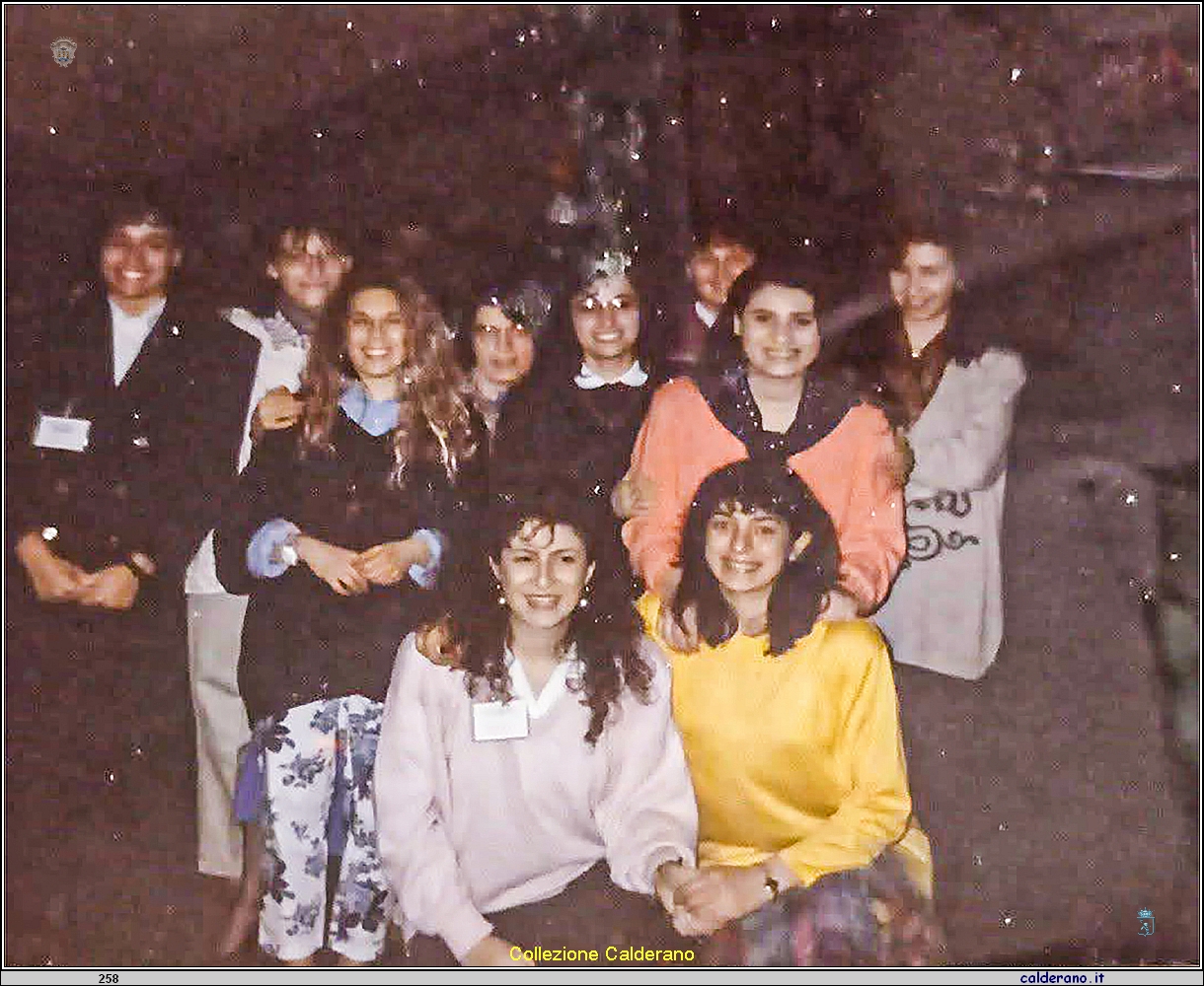 Compagne di scuola.JPG