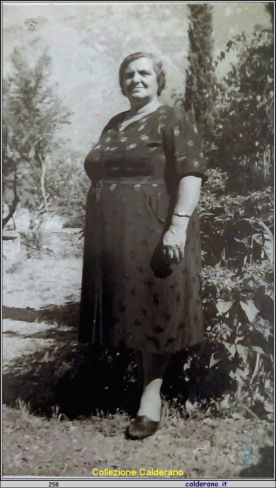 Gerarda Cauteruccio Glosa.JPG