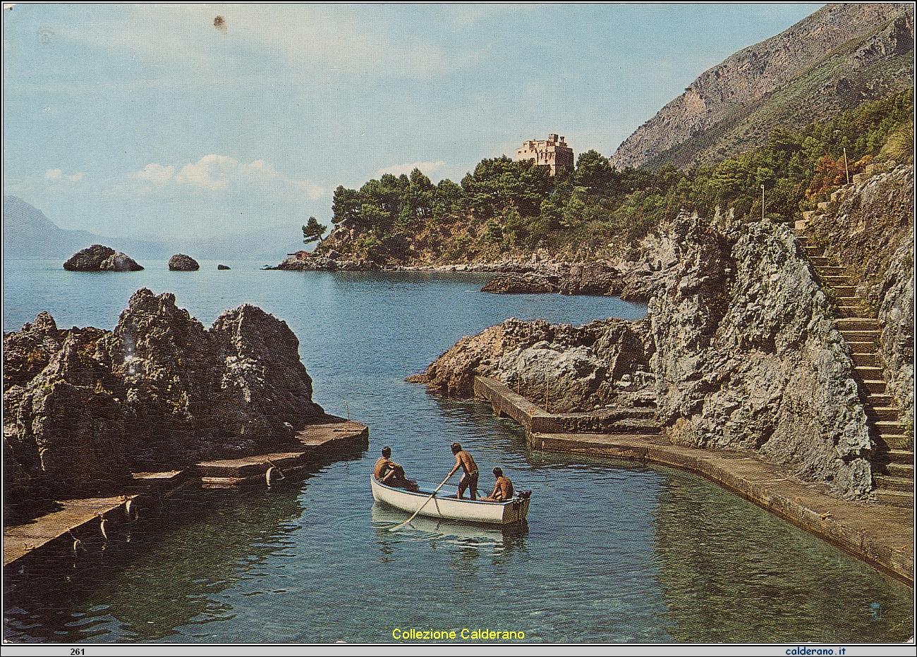 Cartolina - Scogliera - Ed. Palermo - Bar Tabacchi - Tel. 79016 Marina di Maratea.jpeg