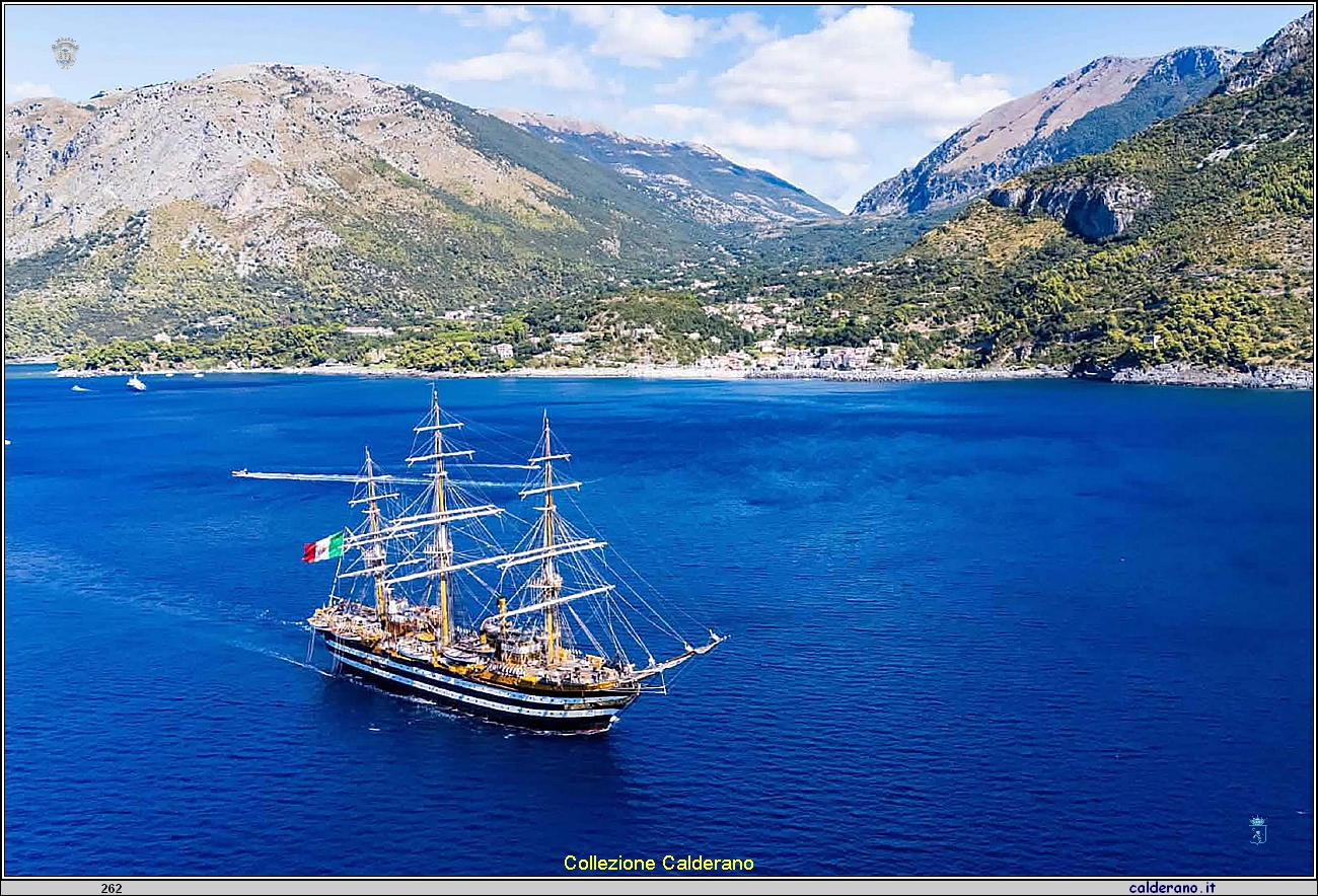 Nel mare di Maratea la nave Amerigo Vespucci - 26 settembre 2026.jpeg