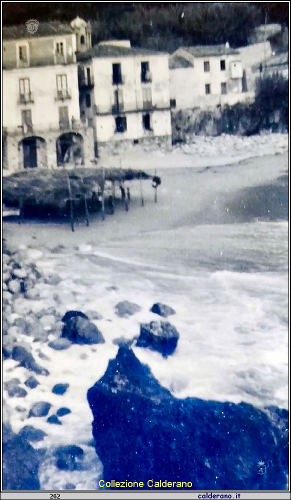 Ondata sino alla capanna del Porto.jpg