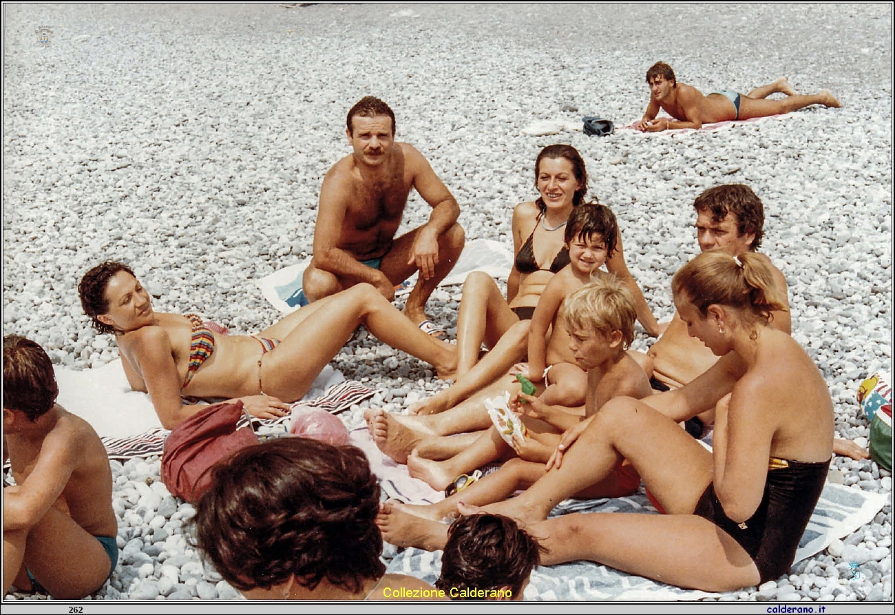 Spiaggia di Fiumicello 1984.jpg
