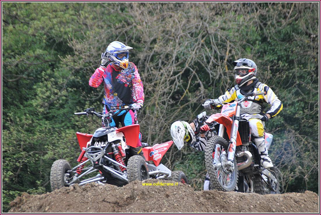 Motoraduno 063 100410.jpg