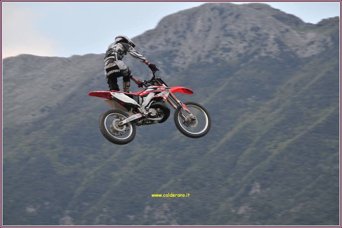 Motoraduno 123 100410.jpg