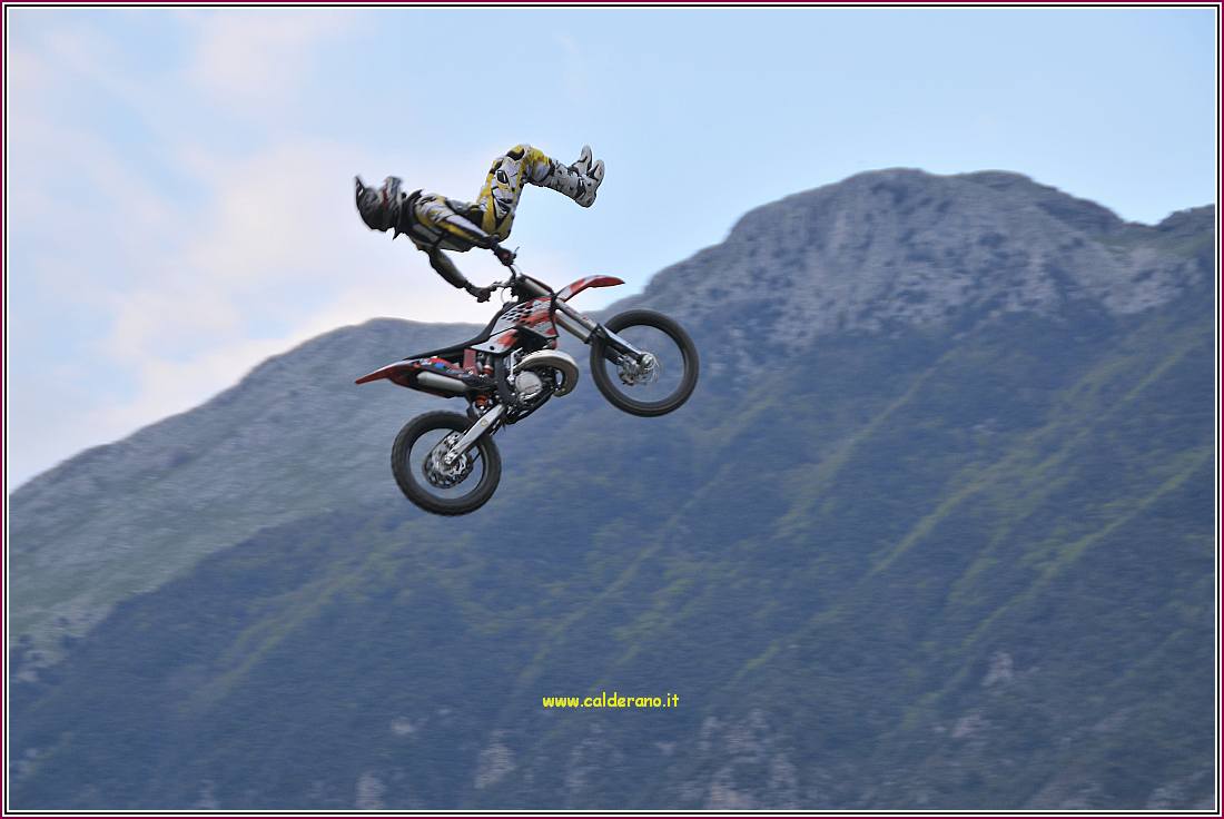 Motoraduno 132 100410.jpg