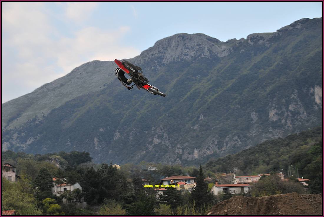 Motoraduno 142 100410.jpg