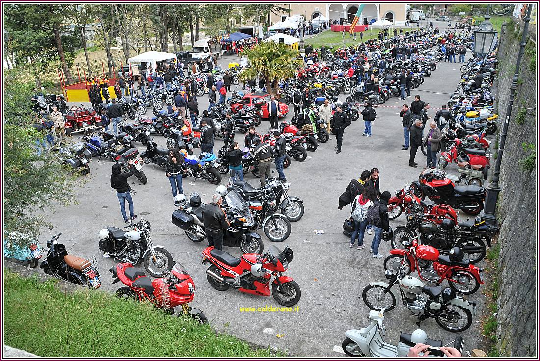 Motoraduno 198 110410.jpg