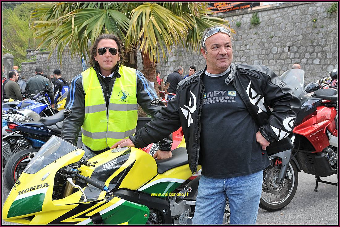 Motoraduno 203 110410.jpg
