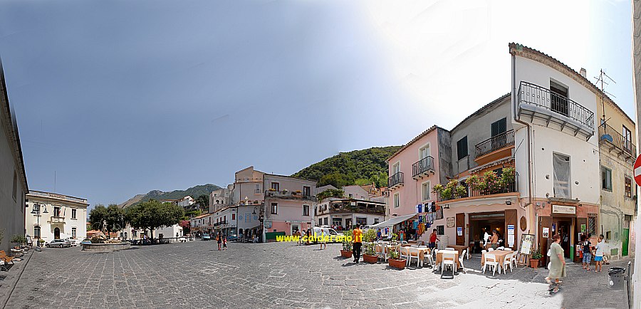 M 318 150808.jpg