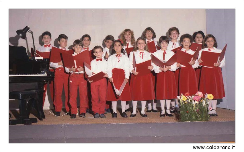 Piccolo Coro.jpg (75,5 KB)