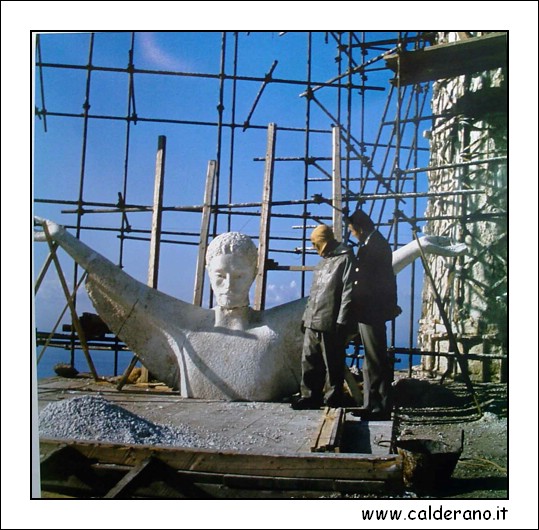 Bozzetto_della_testa_del_Cristo.jpg (173 KB)