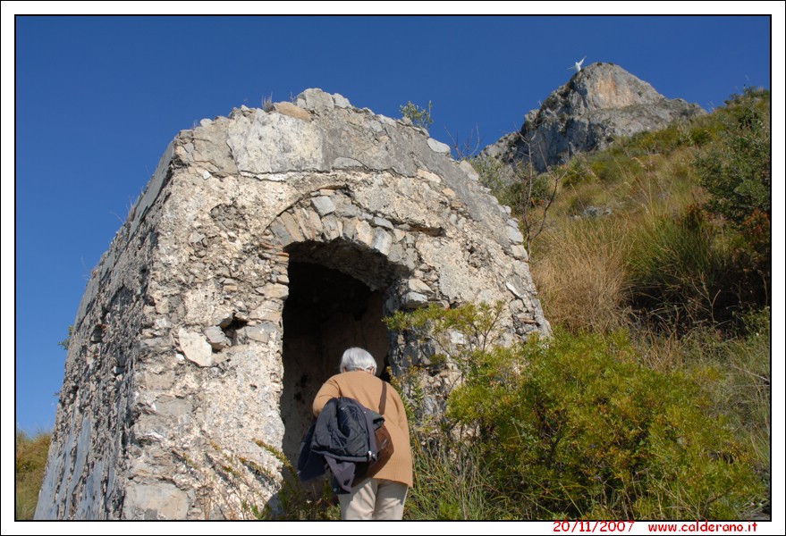 Pietas 024.jpg (4,75 MB)