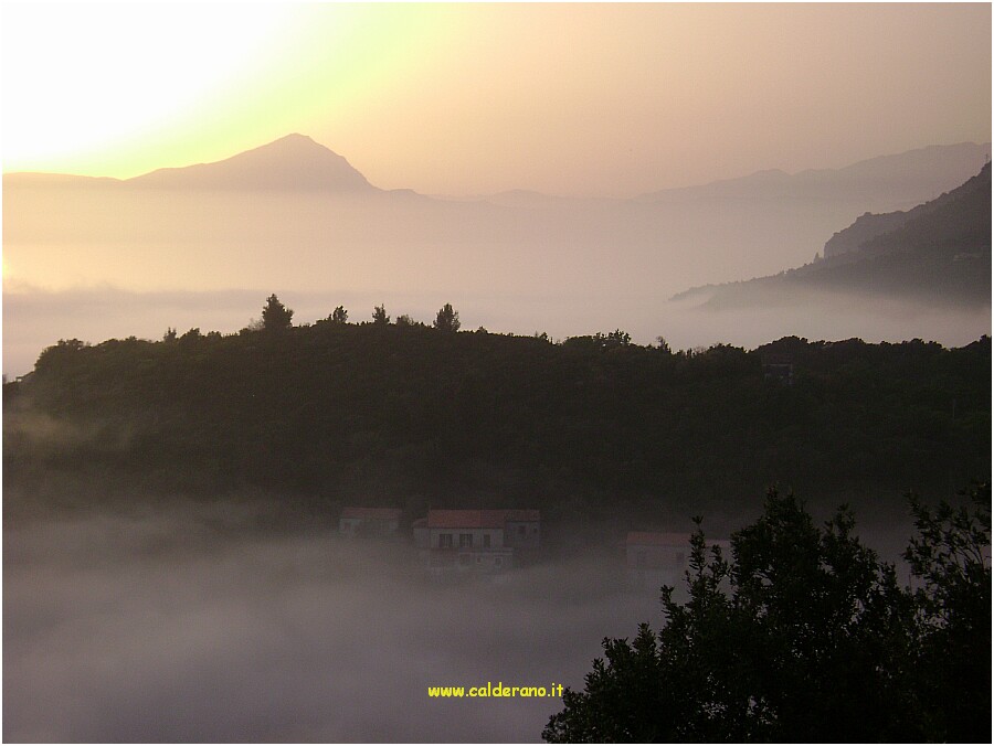 Un mare di nebbia 004.jpg