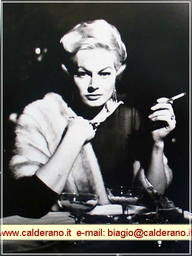 Anita_Ekberg_1960.jpg (132 KB)