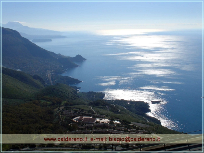 Castello 003.jpg (230 KB)