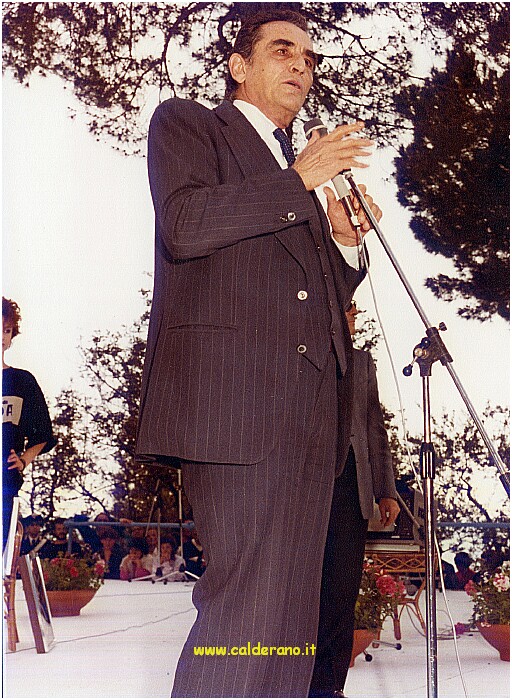 Vittorio Gassman.jpg