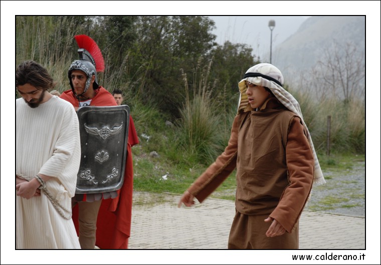 ViaCrucis2007 060.jpg (3,35 MB)