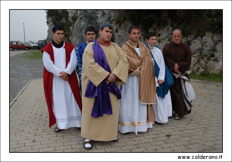 ViaCrucis2007 070.jpg (4,13 MB)