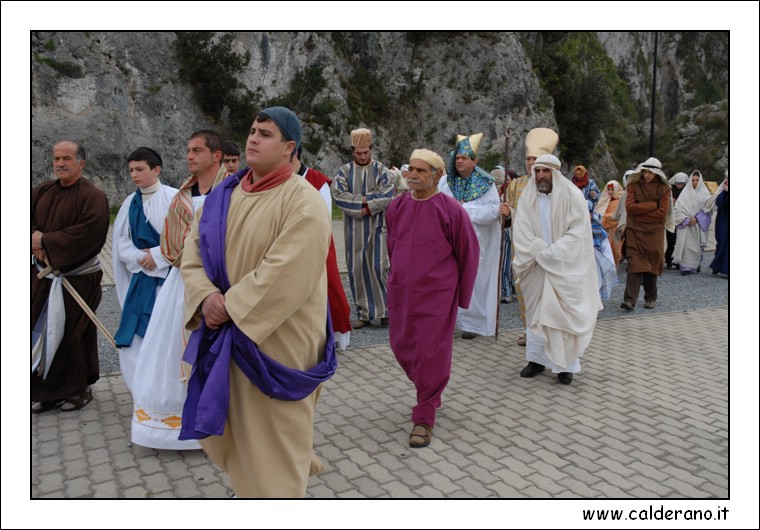 ViaCrucis2007 073.jpg (4,10 MB)
