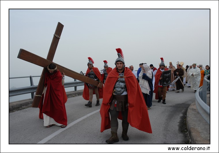 ViaCrucis2007 127.jpg (3,31 MB)