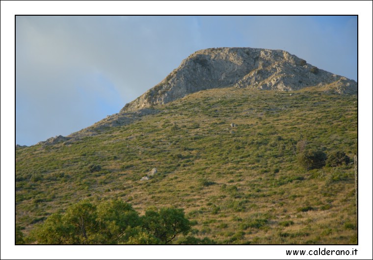 Serra di Castrocucco.JPG (3,83 MB)